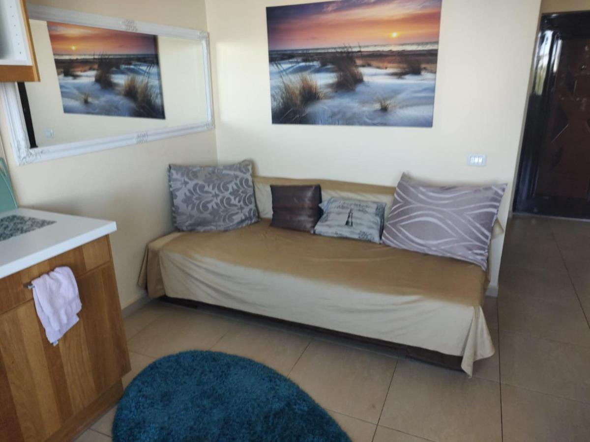 Apartament Summerland La Malul Marii Negre Мамая Екстериор снимка